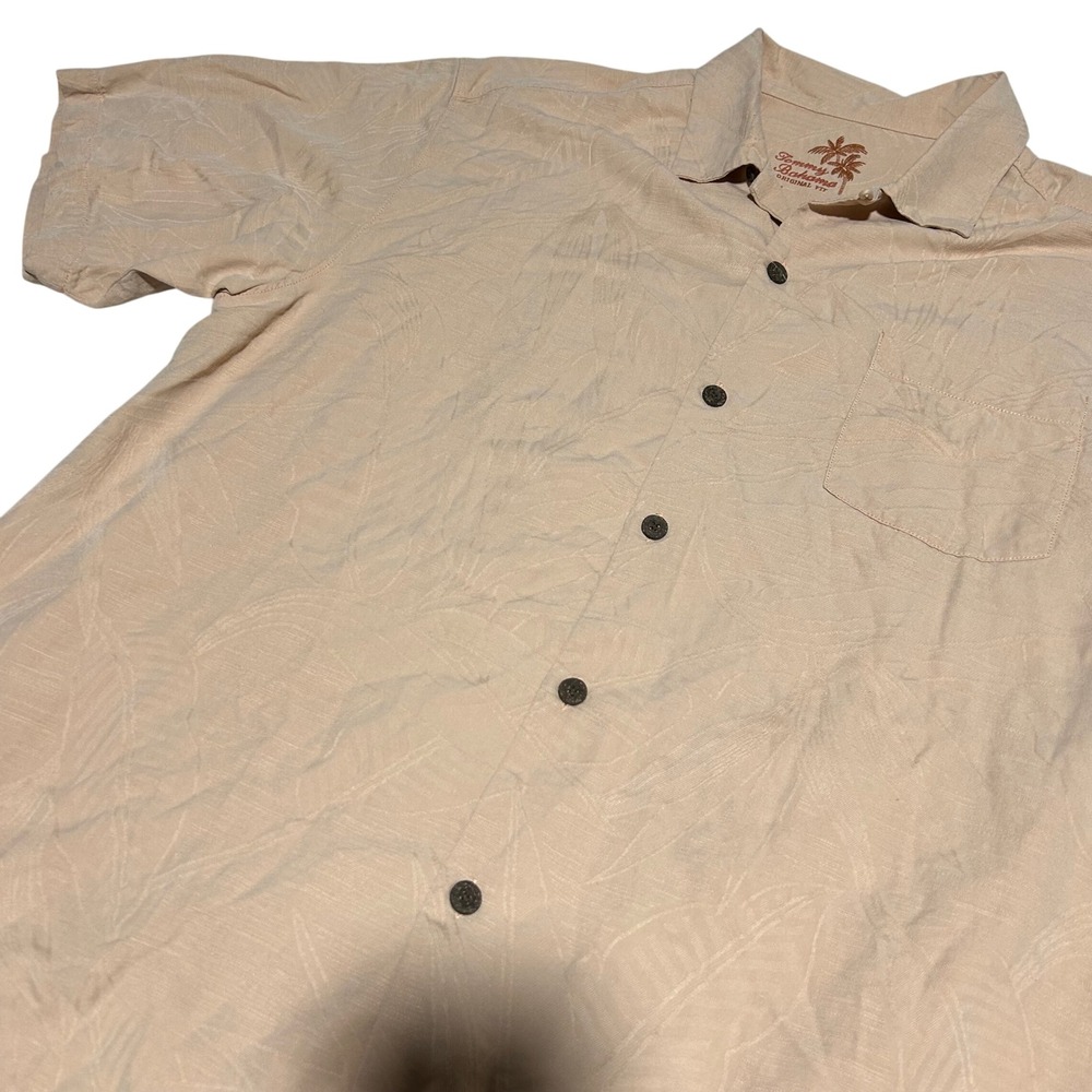 Tommy Bahama Button Down Shirt Mens L Peach Silk Tropical Leaf Camp Pocket